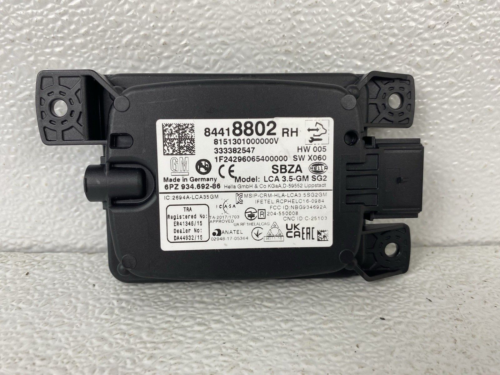 New! OEM GM Blind Spot Radar Sensor Right Passenger 84418802