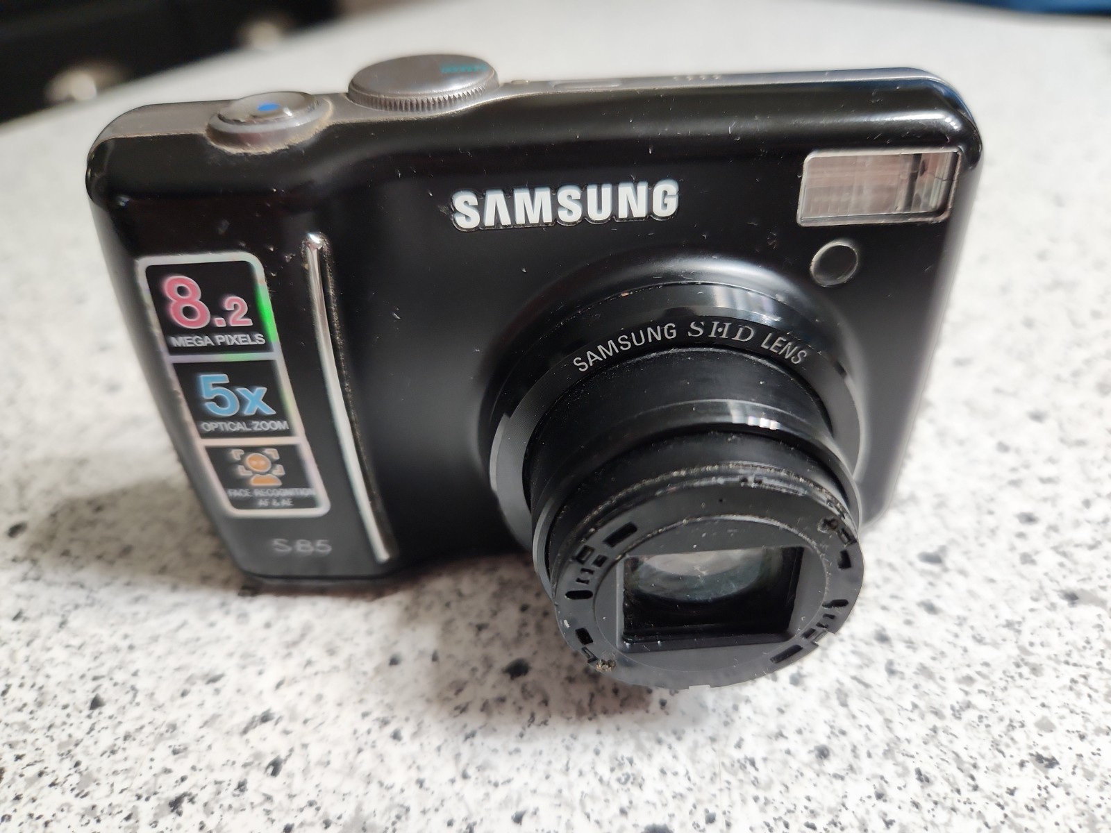 Samsung S85 8.2MP Digital Camera - Black