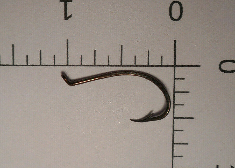 100 MUSTAD #1 LIVEBAIT BEAK HOOKS BRONZED Reversed 2X STRONG UP Eye NORWAY 9548A