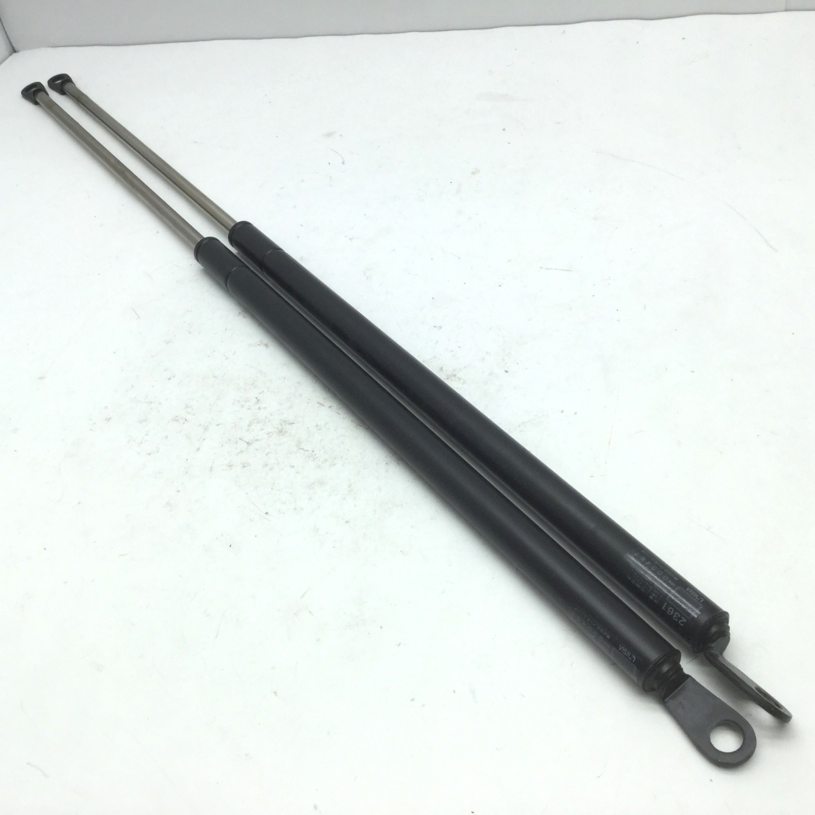 Lot of 2 Mitsubishi Unisia 2361 Gas Springs from DWC-110C2 Total Length: 740mm