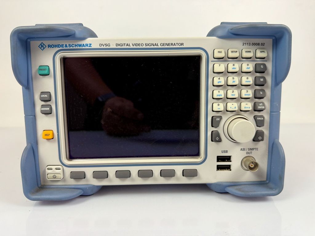 Rohde & Schwarz DVSG Digital Video Signal Generator + B30 HD/SD Decoder