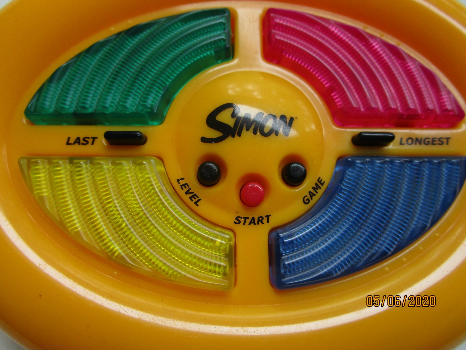 Simon Electric Hand Held Memory Game
