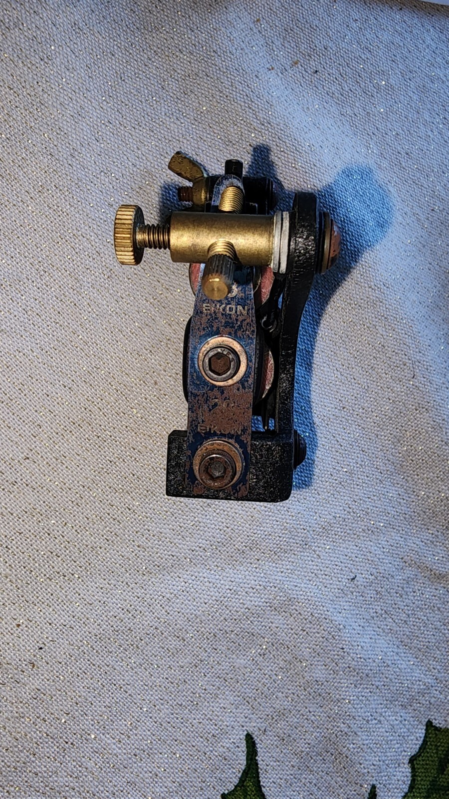 Joshua Carlton Tattoo Machine Shader
