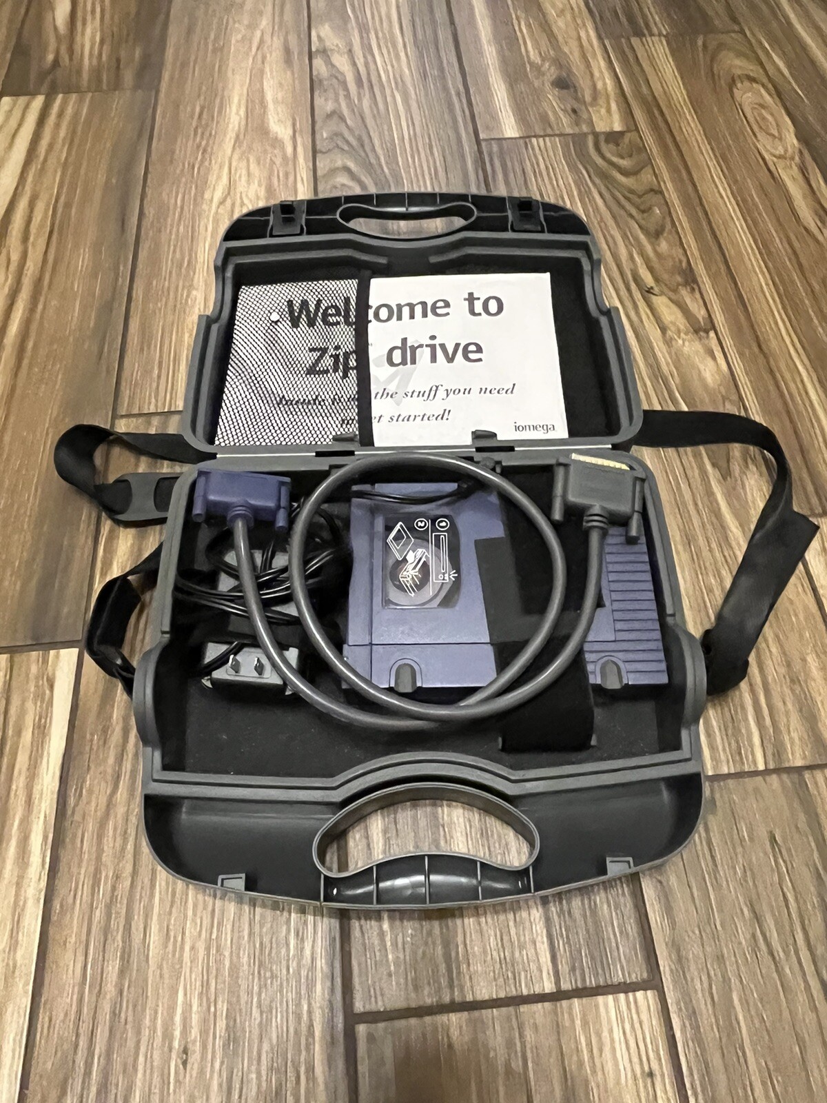 Iomega Zip 100 USB External Parallel Port Disc Drive Z100P2 Pwork Case And Cable