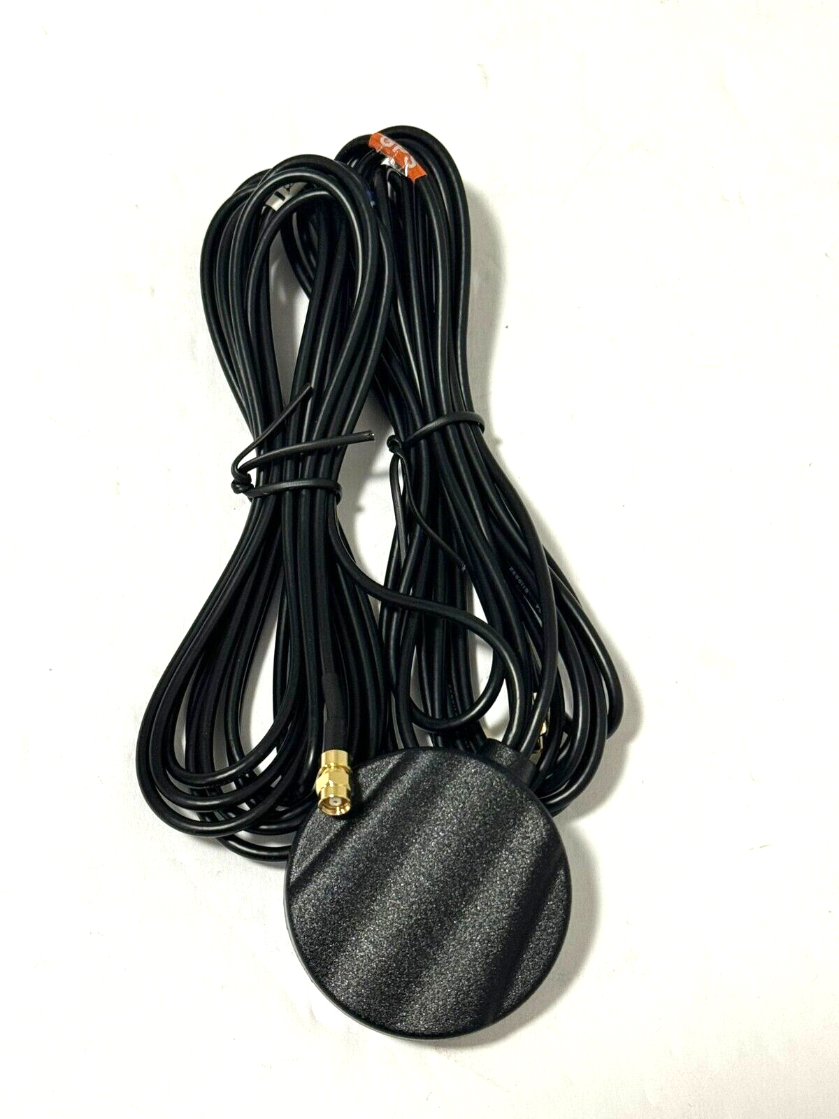 Vehicle GPS+GSM Combined Antenna