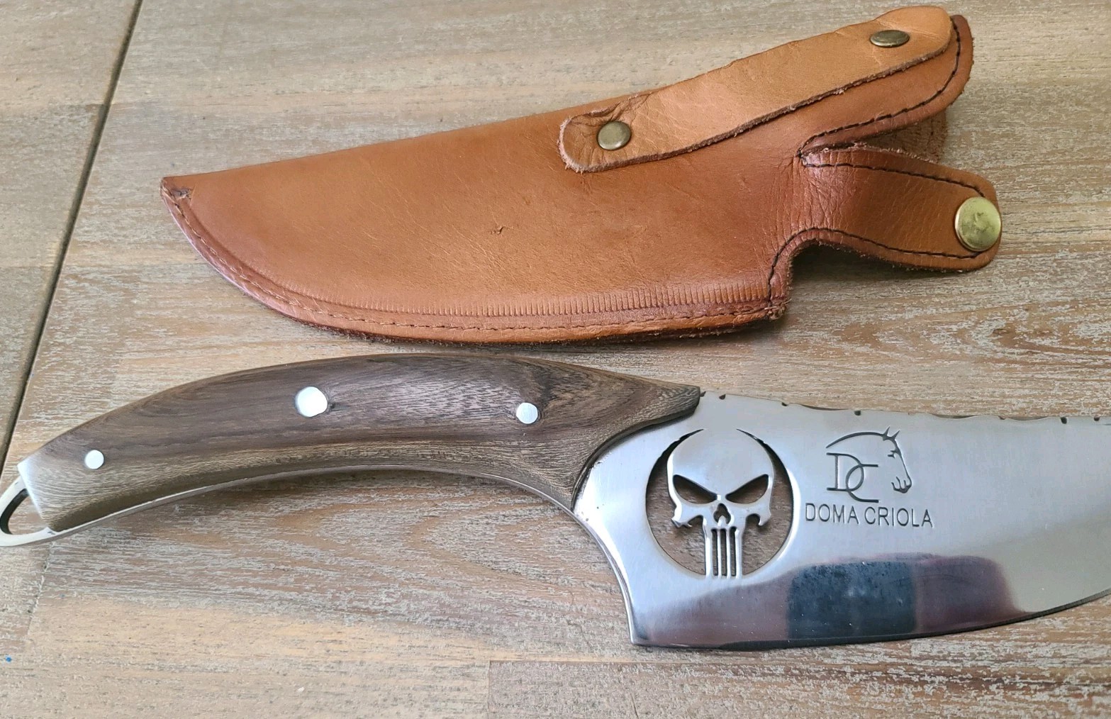 Doma CRIOLA BBQ, PUNISHER  short Knife, New With Leather Cover