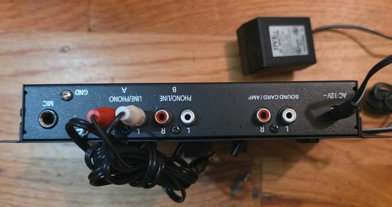 DAK 2800-PC Interface Stereo DJ Mixer w/power supply