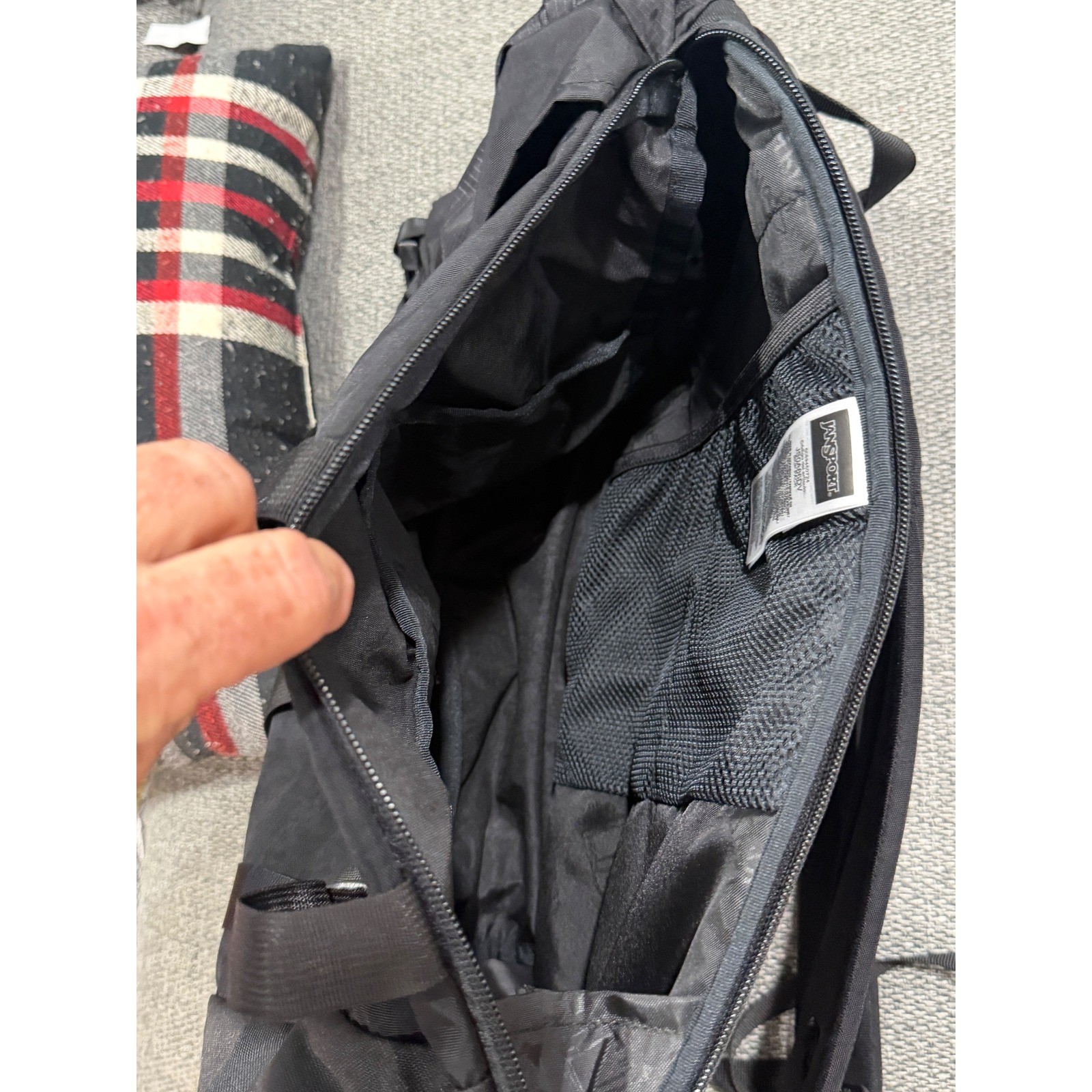 JanSport Skip Pack Black Backpack JS0A86DV Top Loader Laptop Bag New