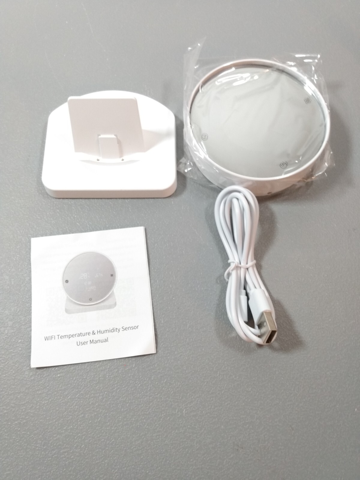 Avatto Smart Temperature & Humidity Sensor Model WHS20 New Open Box