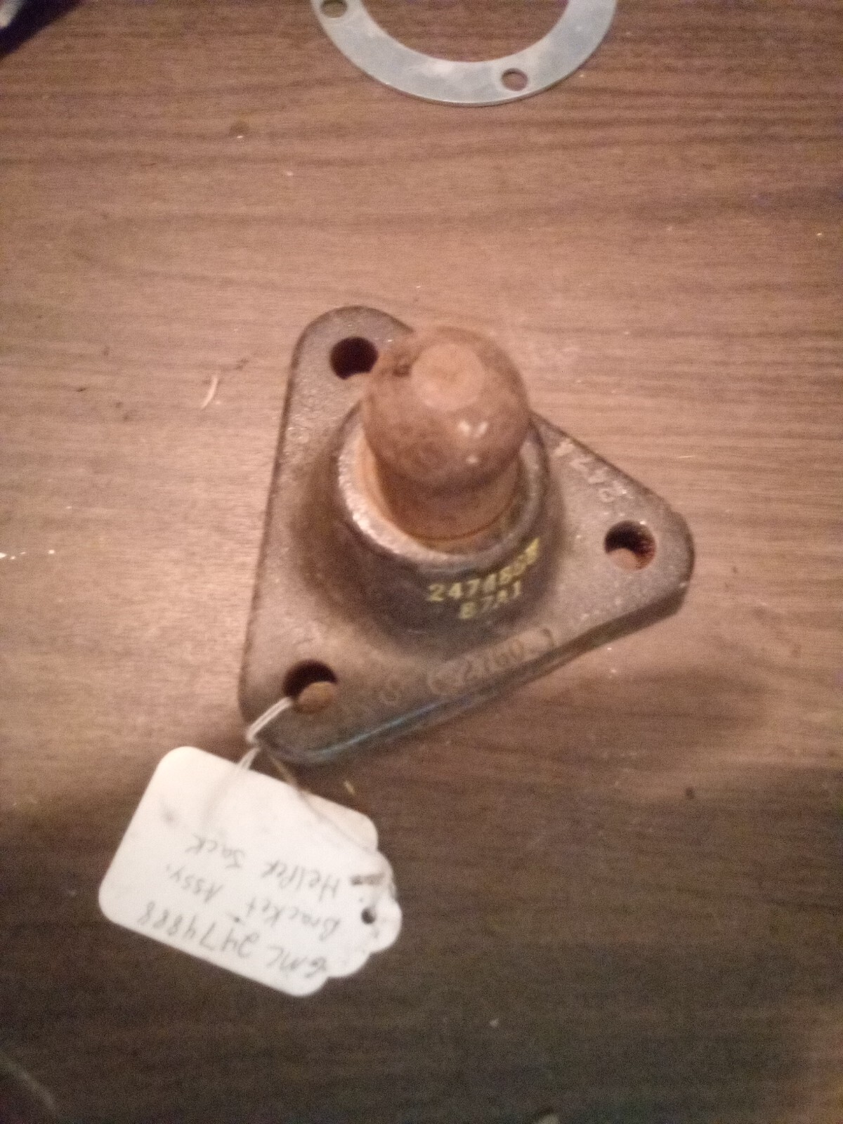 New GMC 2474888 Helper Jack Mounting Bracket Ball DISCONTINUED