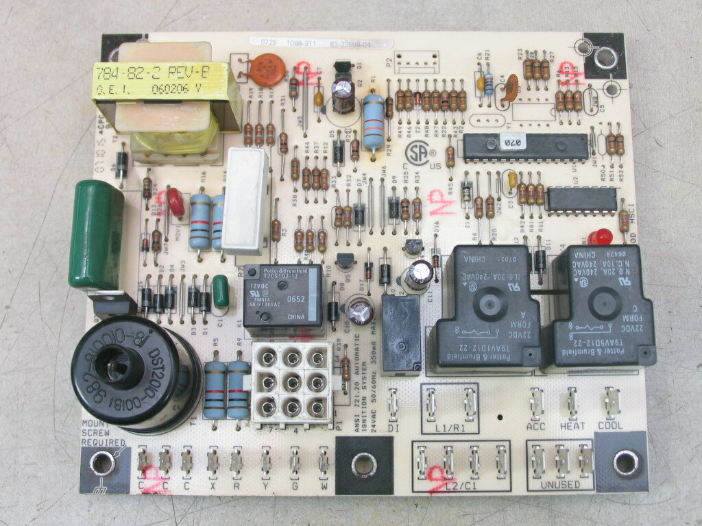 Carrier Bryant 62-23599-04 Furnace Control Circuit Board 1068-311