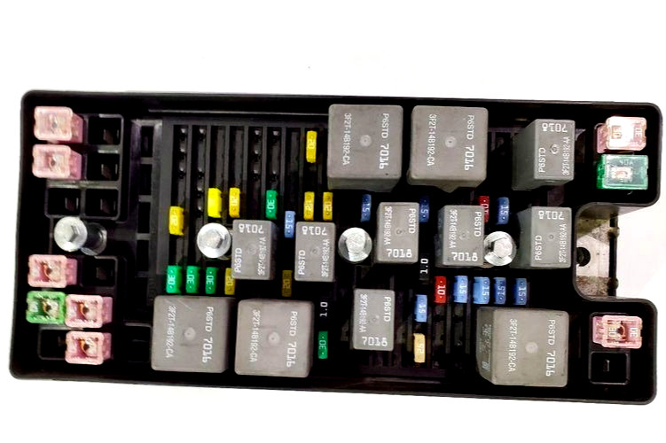 2007-2008 Ford Mustang Engine Fuse Box Assembly With Warranty OEM