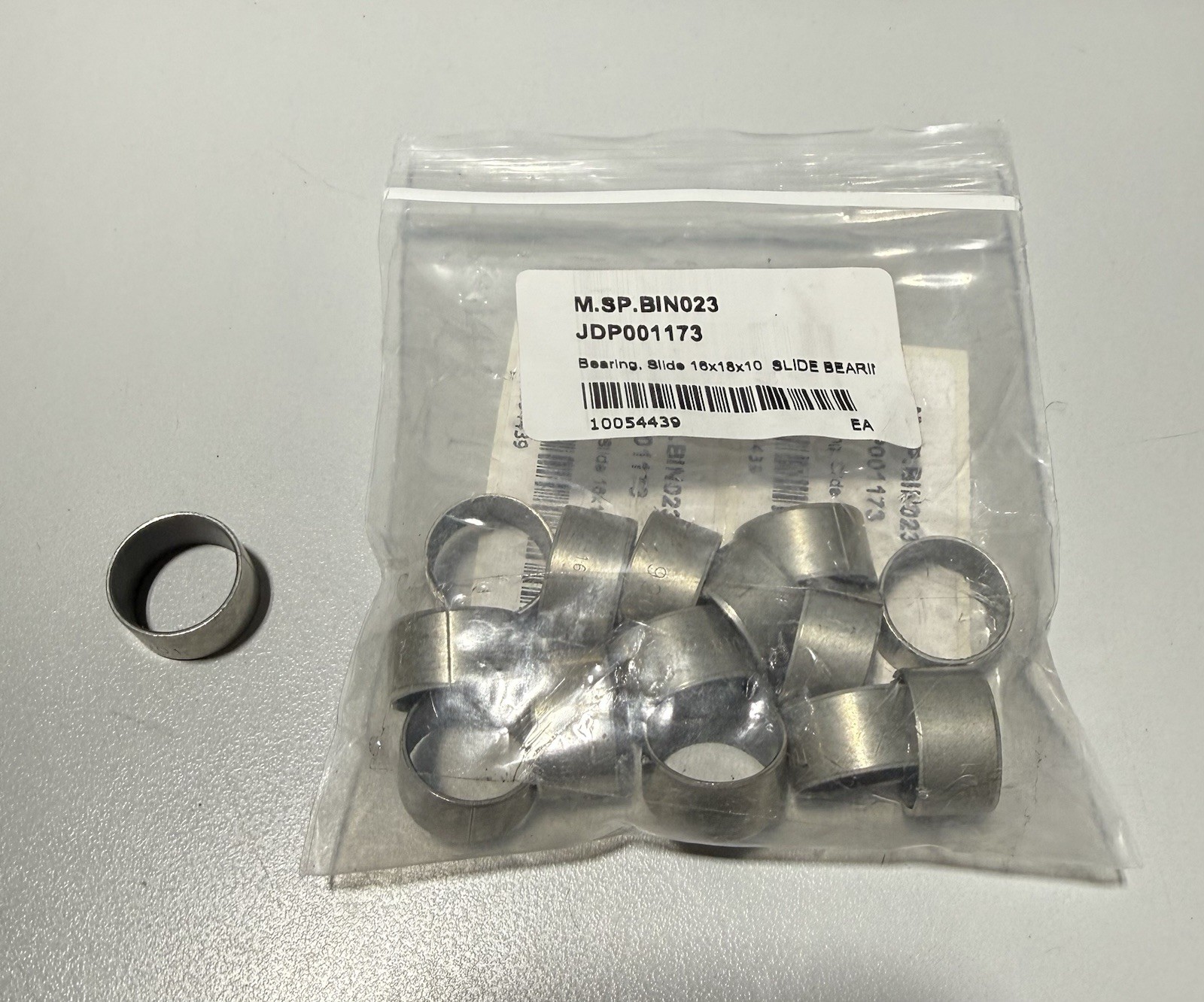 *15 QTY* MB1610 / MB1610DU Split Bearing Bush 16mm x 18mm x 10mm *NEW*