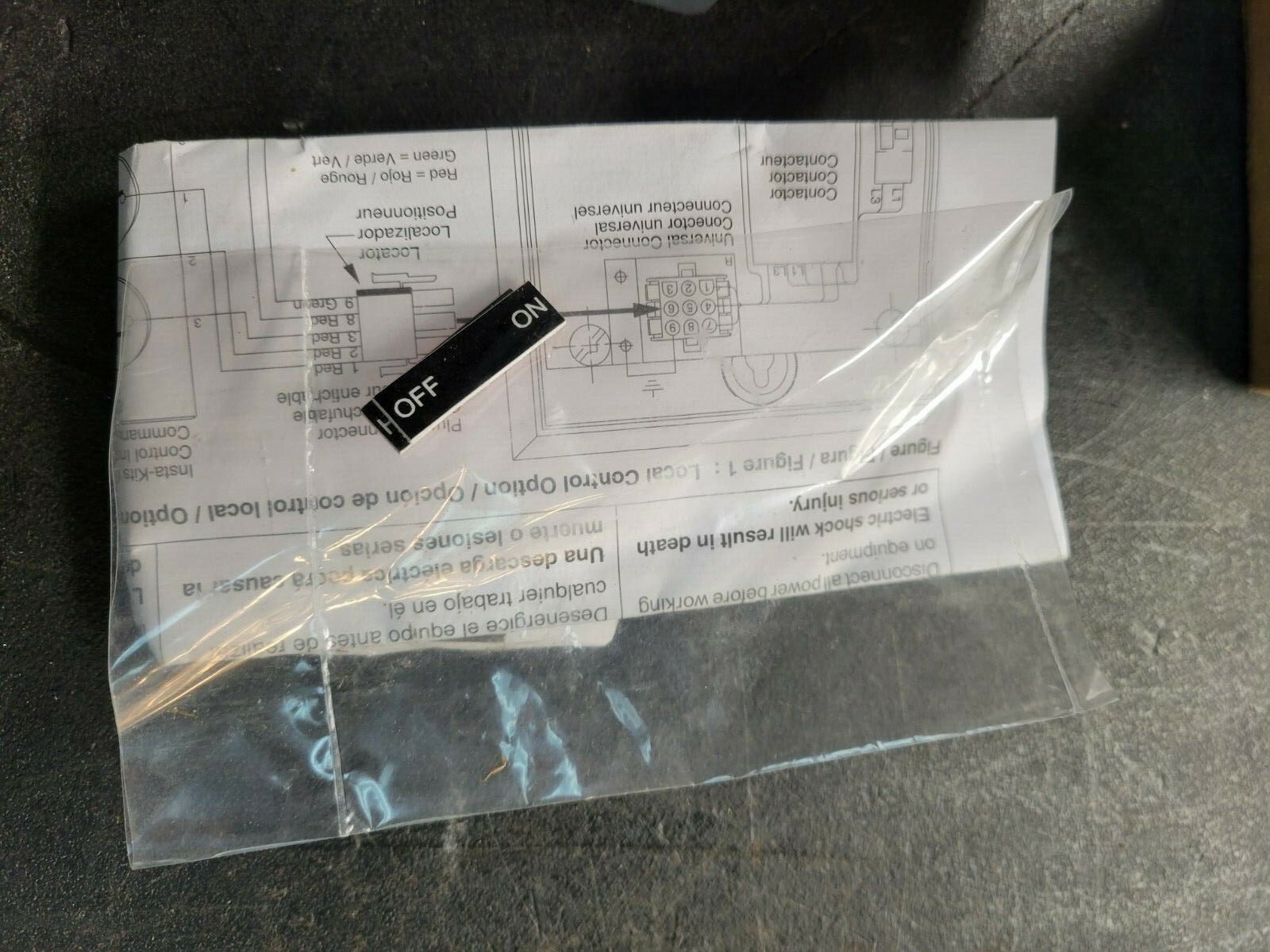 Schneider Electric LA9CA06DT Selector Switch.