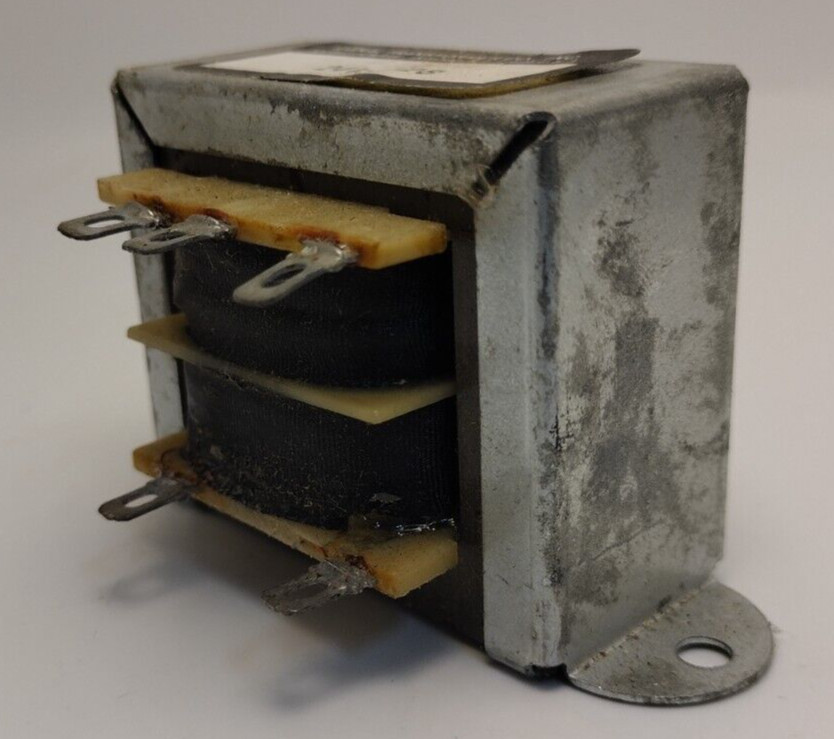 NOS - Signal Transformer Co 241 - 6 - 28 USA 117v primary 28v CT Secondary
