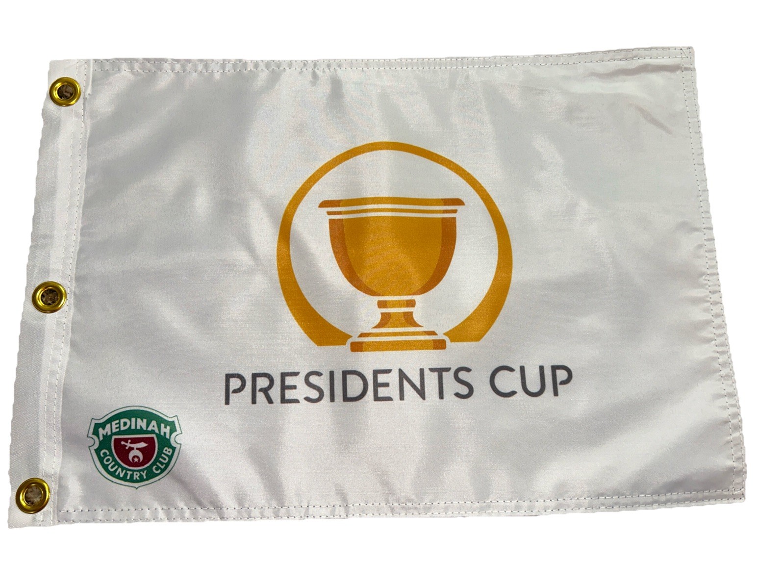 PRESIDENTS CUP MEDINAH CHICAGO PGA TOUR PIN FLAG WITH GROMMETS FREE SHIPPING