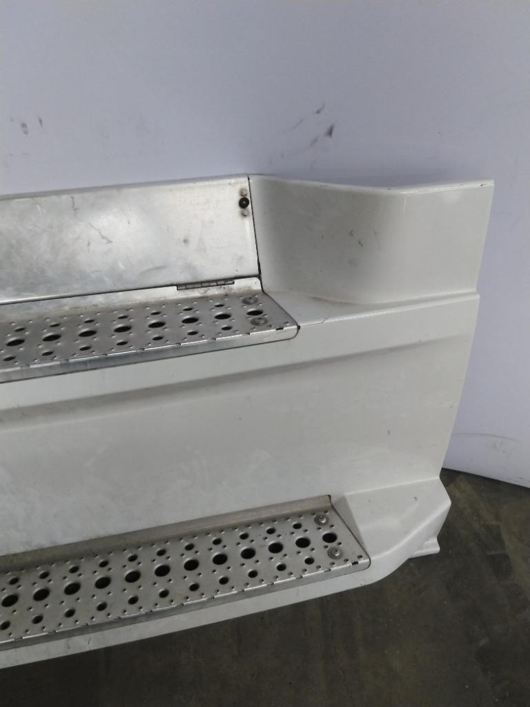 For 2020 FREIGHTLINER CASCADIA 126 SIDE FAIRING Left , MD