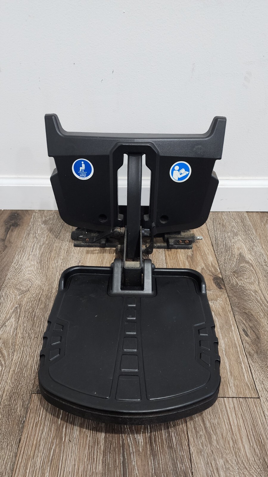 Quantum 600 Power Wheelchair Black Battery Cover Shroud Foot Rest Platform