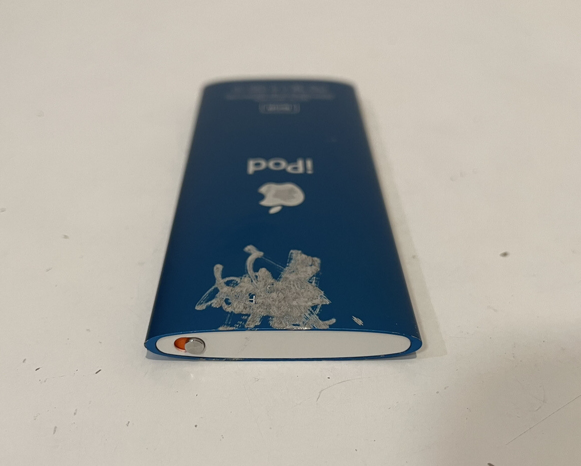 Apple iPod nano 4th Generation Chromatic Blue (16 GB)