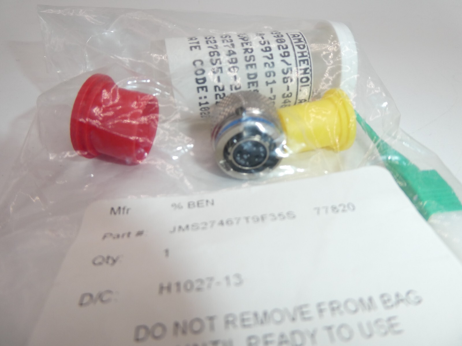 Amphenol MS27467T9F35S 8Lt 6C 6#22D Skt Plug