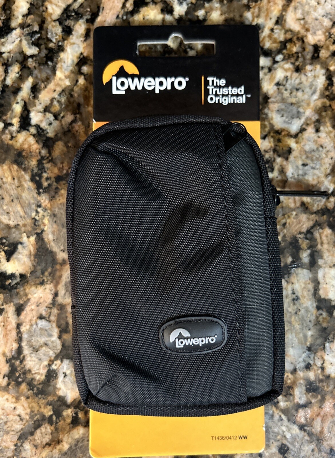 Lowepro Newport 10 Camera Case Black Slate Gray Universal W/  Travel Loop New