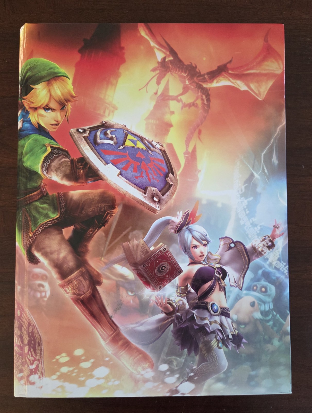 Hyrule Warriors: Official Game Strategy Guide for WII U | EXCELLENT CONDITION