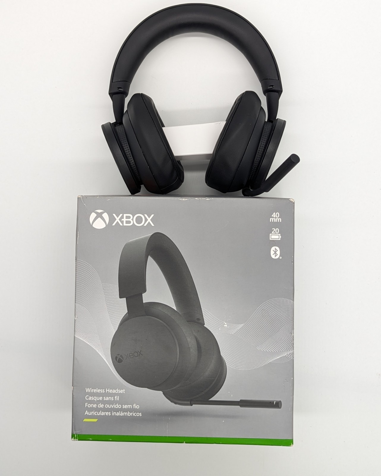 Microsoft Xbox Wireless Headset 2065 - Black READ - Broken R Ear Connect