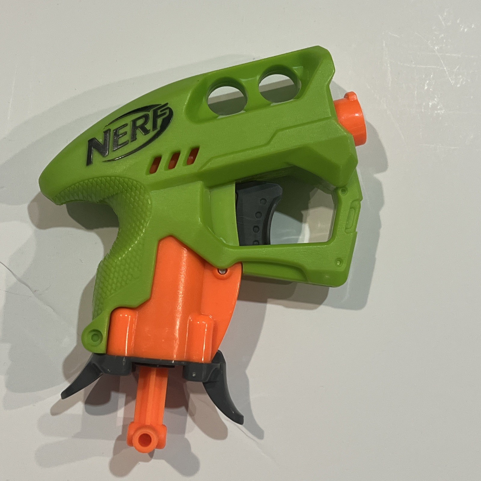 Nerf N-Strike NanoFire  (green) Toy For Kids