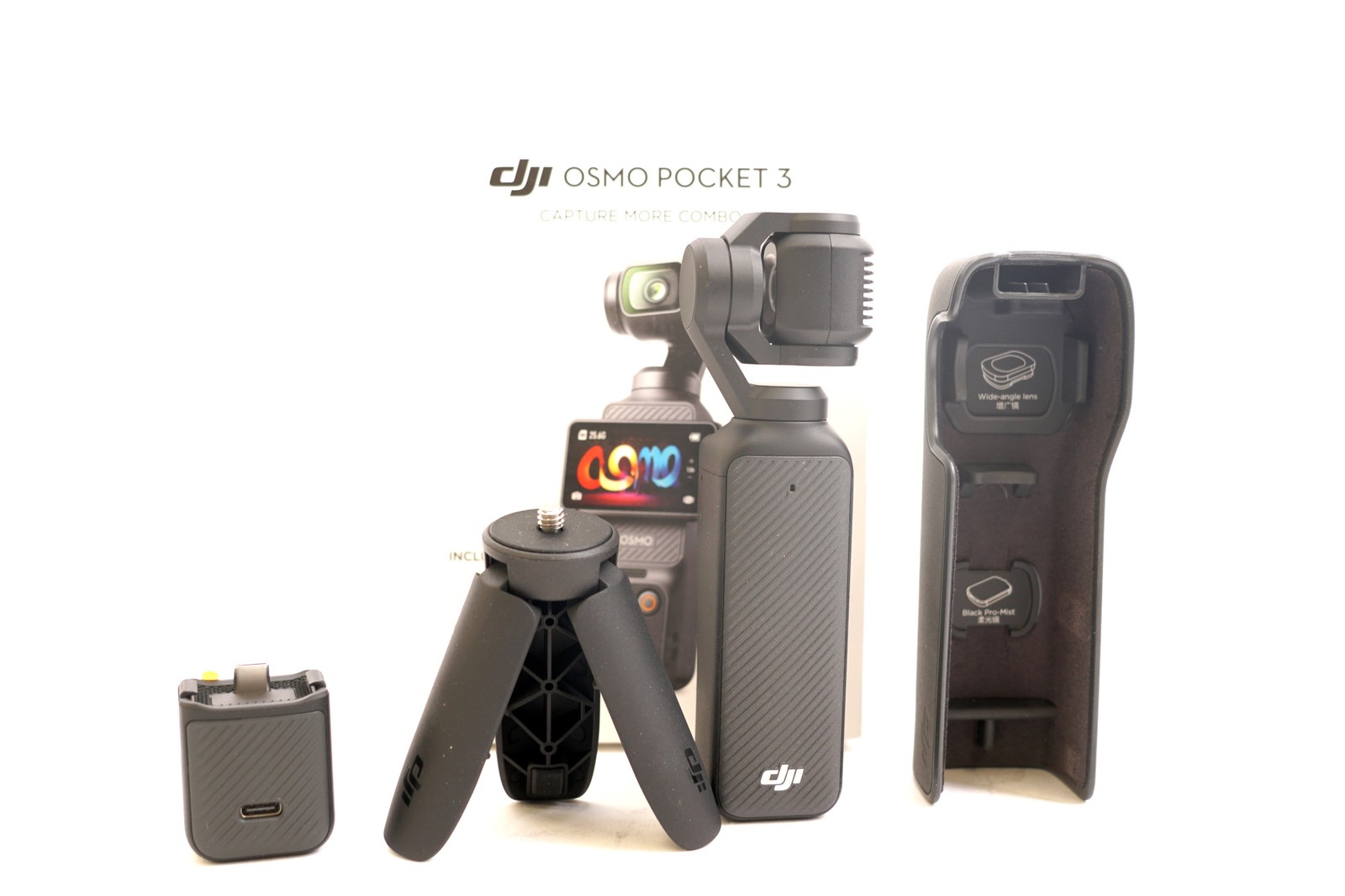 DJI Osmo Pocket 3 Capture More Combo 4K Vlogging Camera