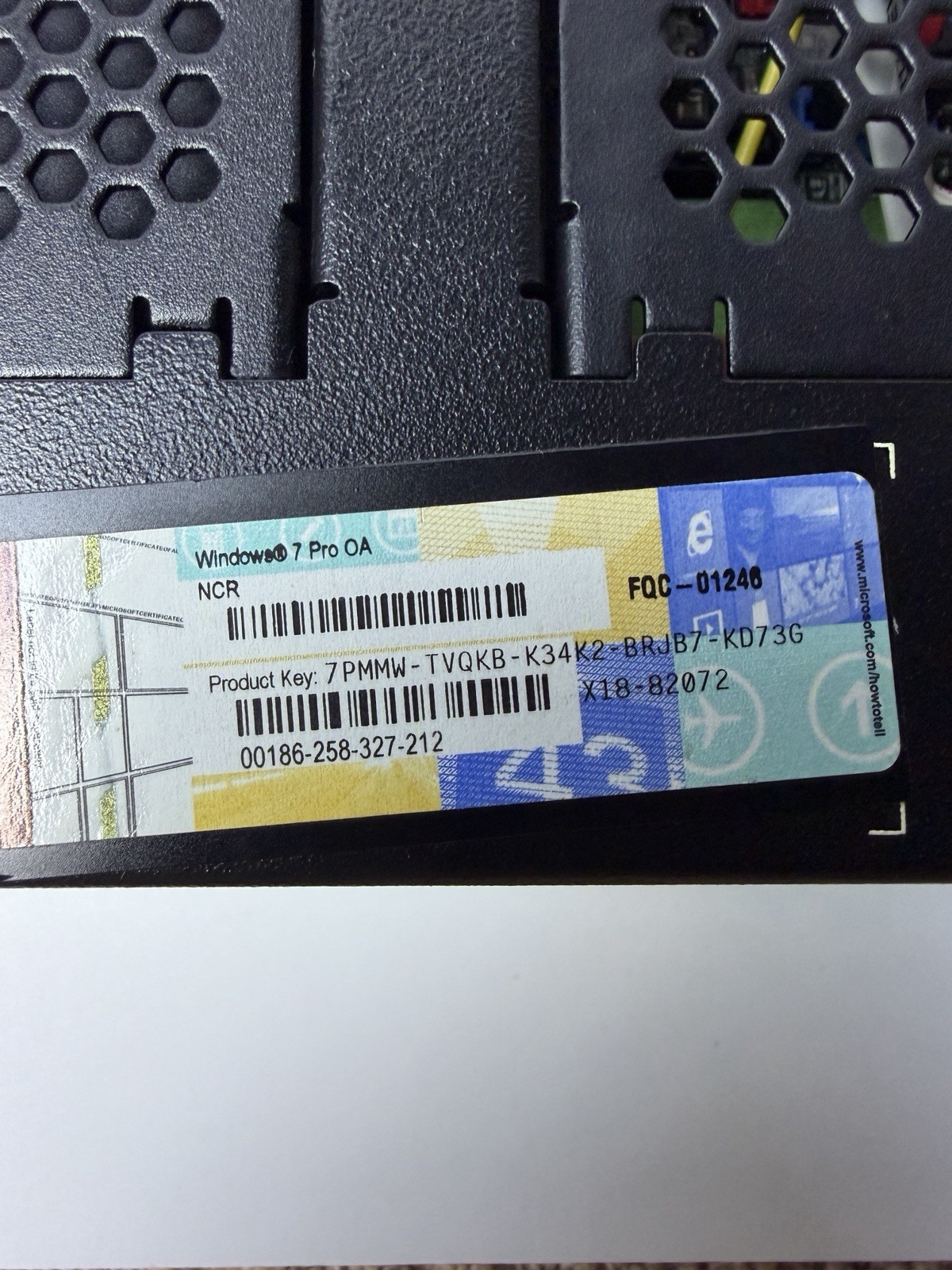NCR N3000 Site Controller Multifunction Server (1657) Tested Turns On *NO CORDS*