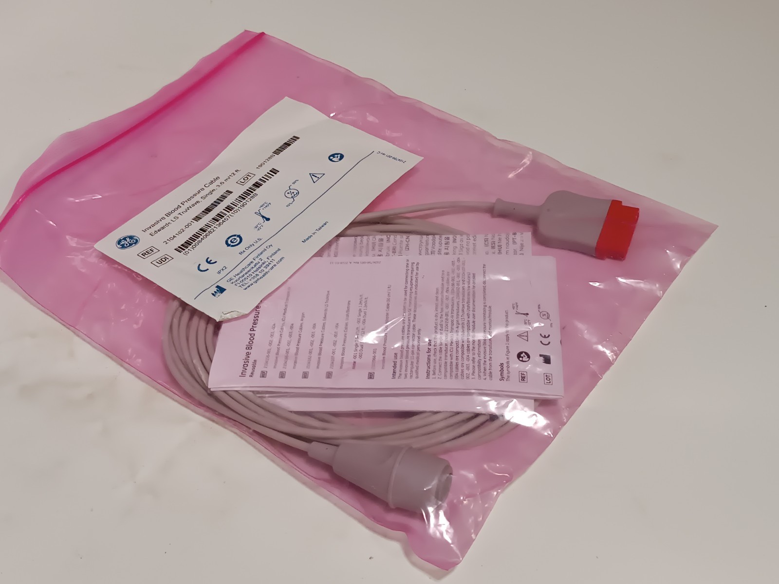 GE Healthcare 2104162-001 Invasive Blood Pressure Cable for Edwards LS TruWave