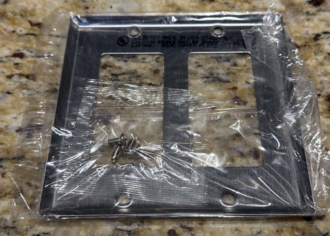 MULBERRY 97402/151 GFCI OPENING WALL PLATES 2 GANG STAINLESS STEEL DECORA 1 PC