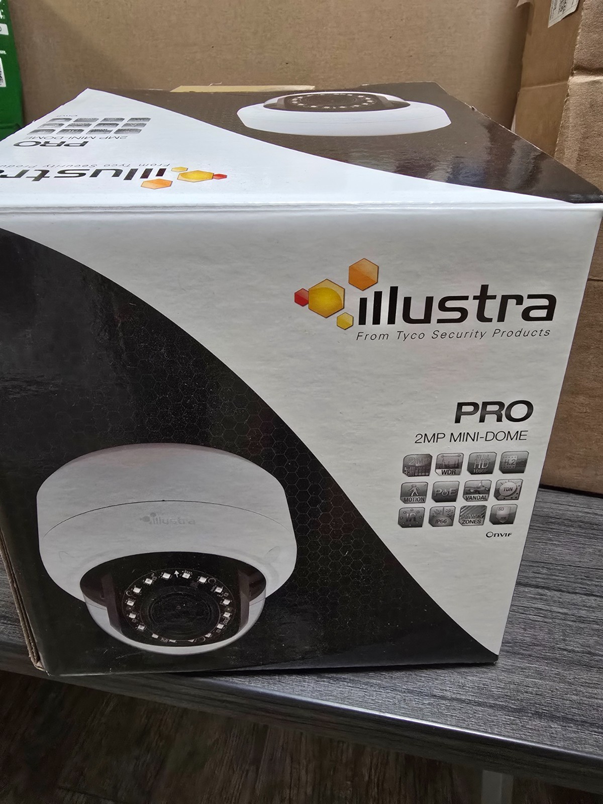 ILLUSTRA PRO MINI DOME, 2MP, 9-22MM  PART #:  IPS02D3ICWTT - WHITE