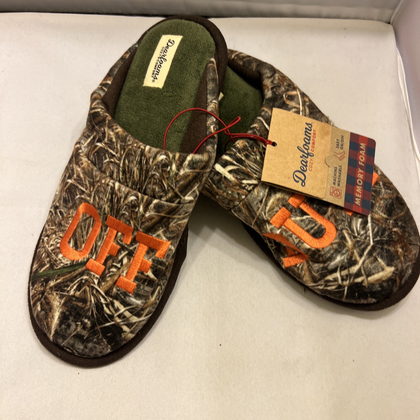 Dearfoam Camo Slippers Men Size 7/8 Memory Foam