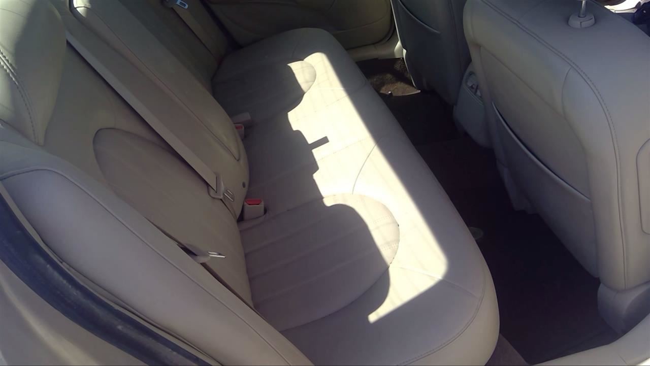 Audio Equipment Radio AM-FM-CD-MP3 Opt US8 Fits 06 LUCERNE 931515