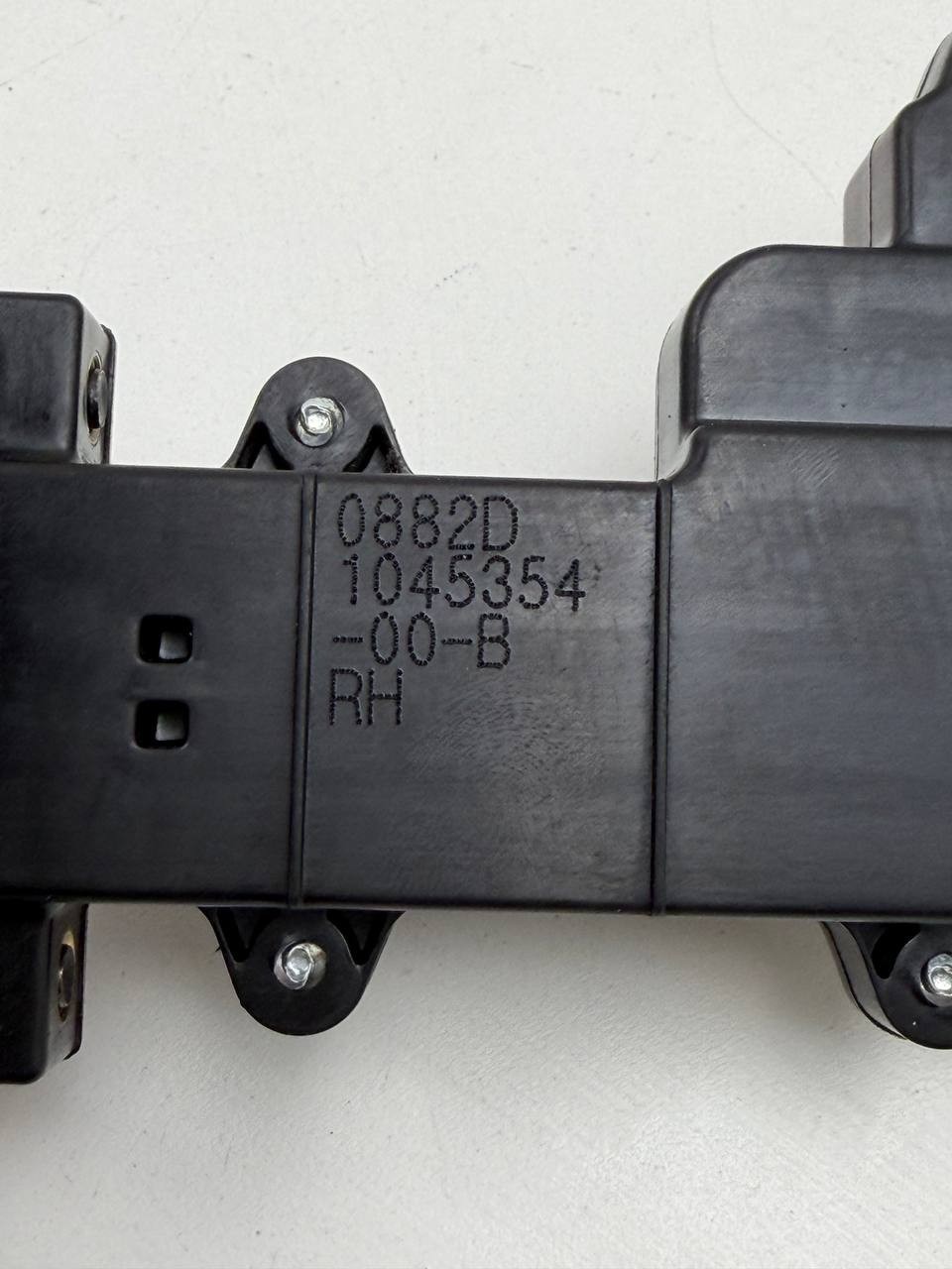 2016-2024 Tesla Model X Front Right Door Pop Actuator Control Module OEM
