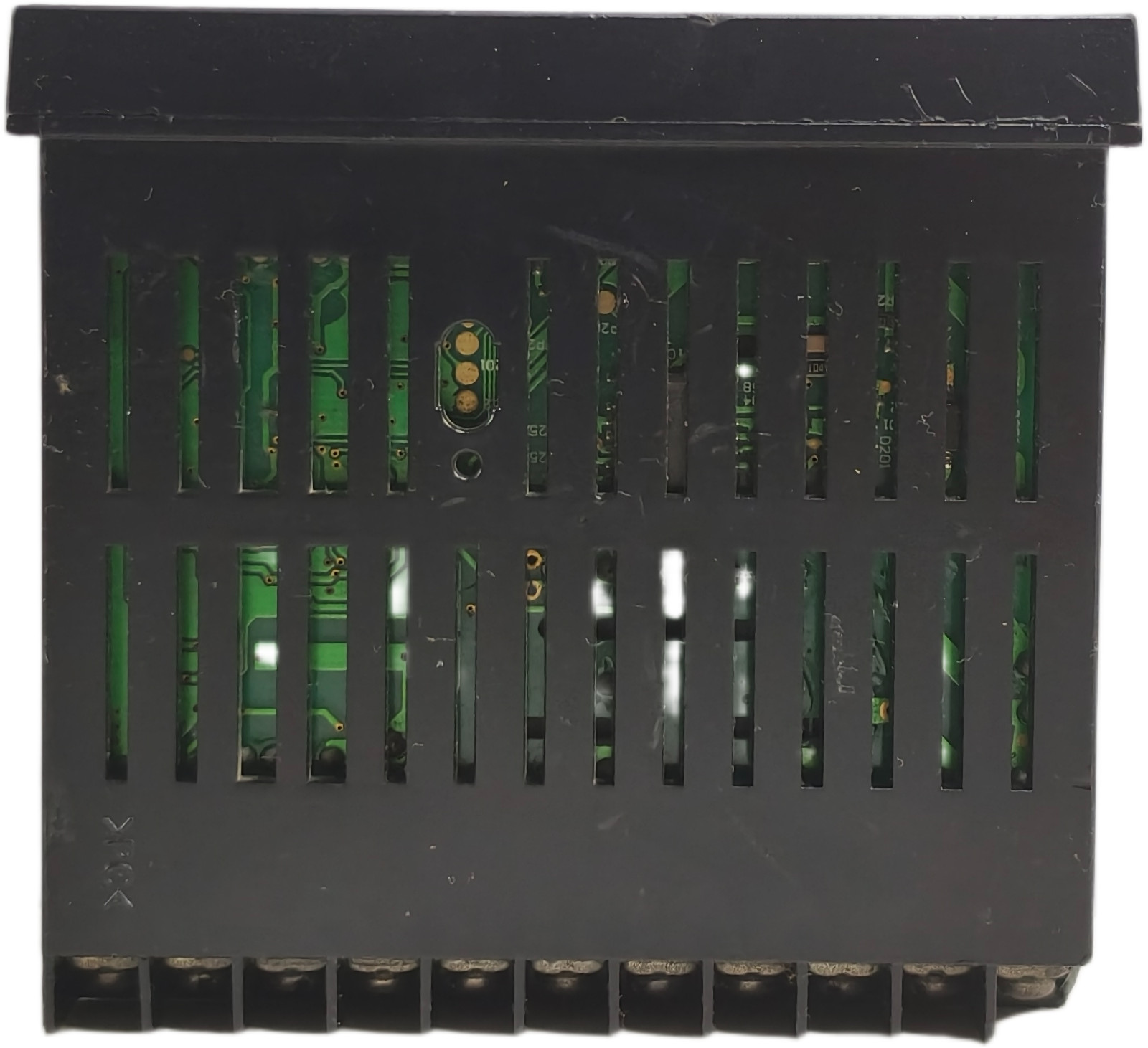 Omron E5EZ-PRR203T Controller Temperature 100-240 VAC 10VZA