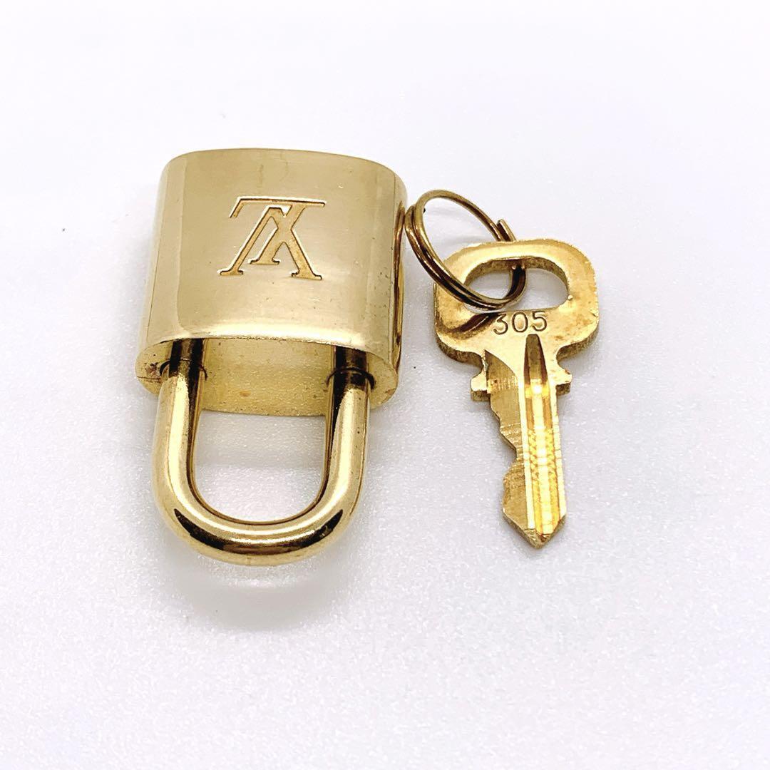 LOUIS VUITTON PadLock Lock & Key Brass Gold Authentic Number random Japan Used
