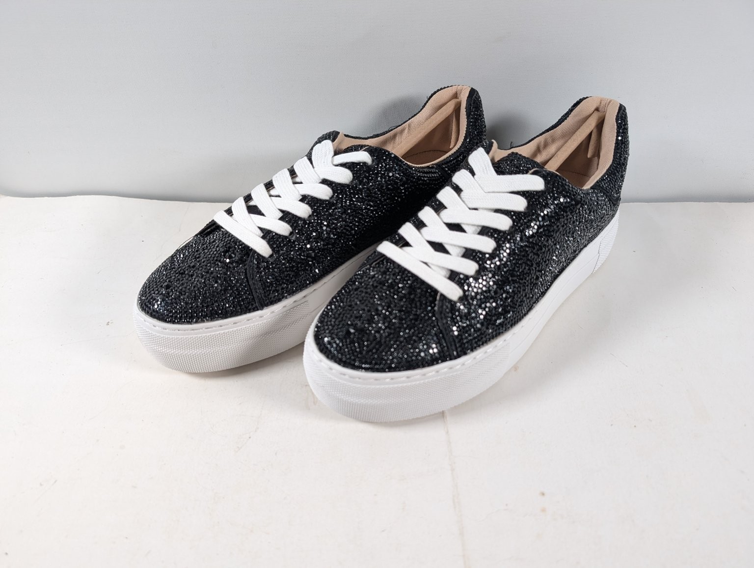 Betsey Johnson Women's Black Glitter Sneakers Size 7.5 Platform