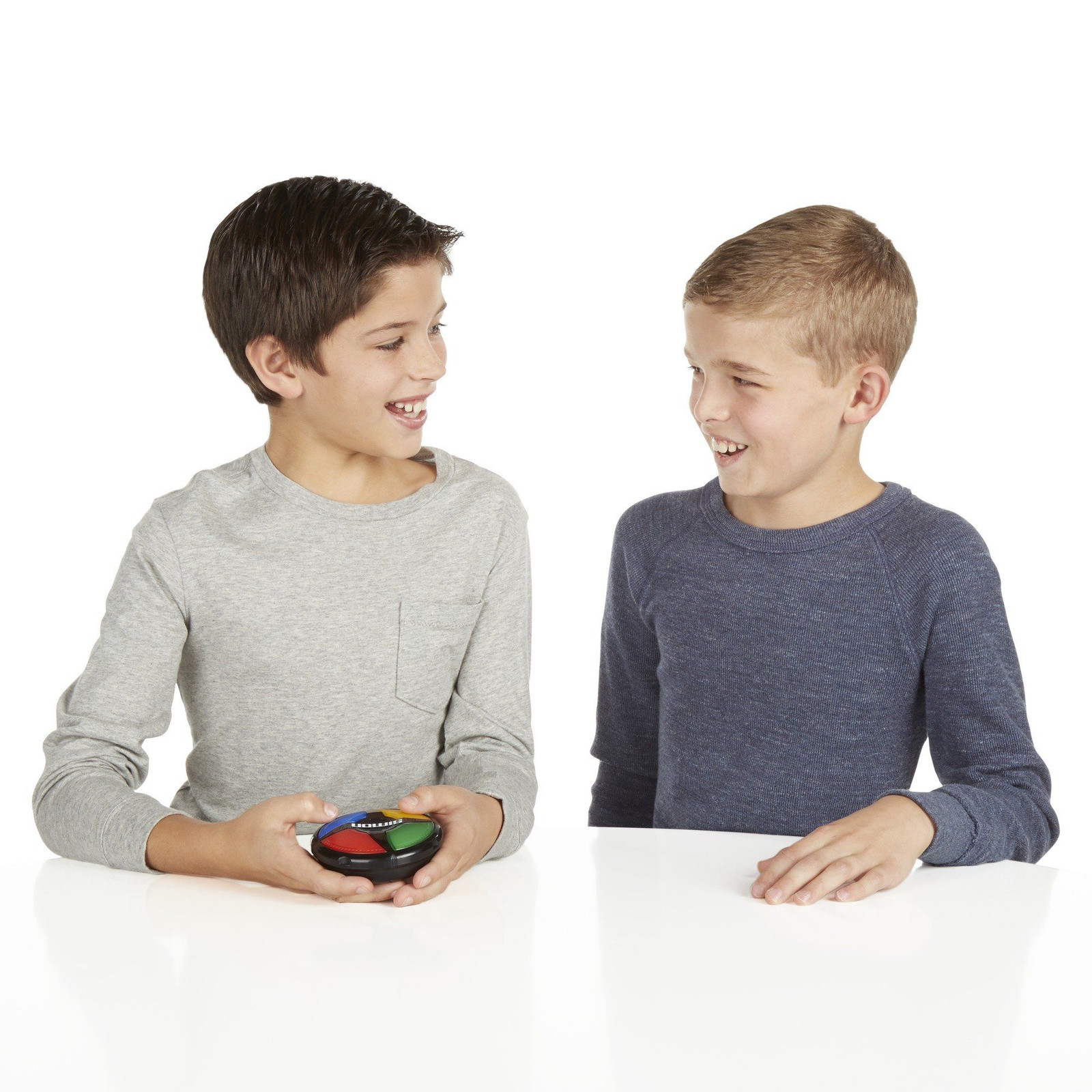 Hasbro Gaming Simon Micro Series Electronic Game Original version, Multicolor