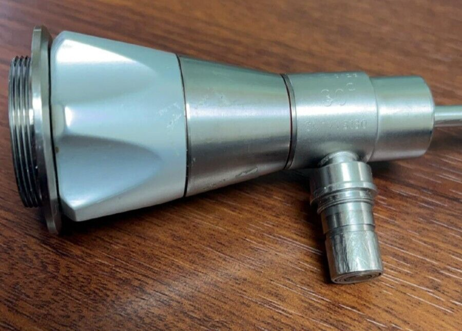 Dyonics 7205922 Video Arthroscope 4mm 30 Degrees -Exc. Working Condition