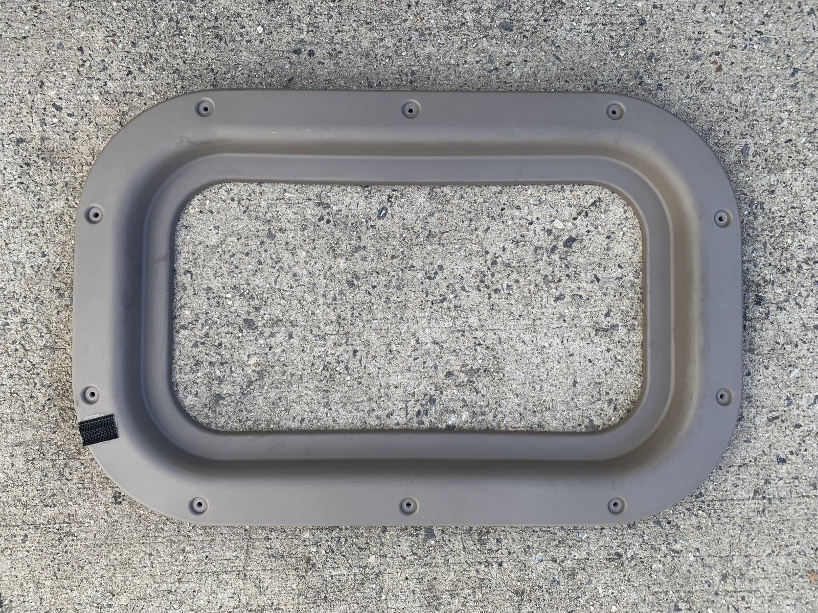 Freightliner 122SD Poly Sleeper Trim/Panel | P/N 1858832000