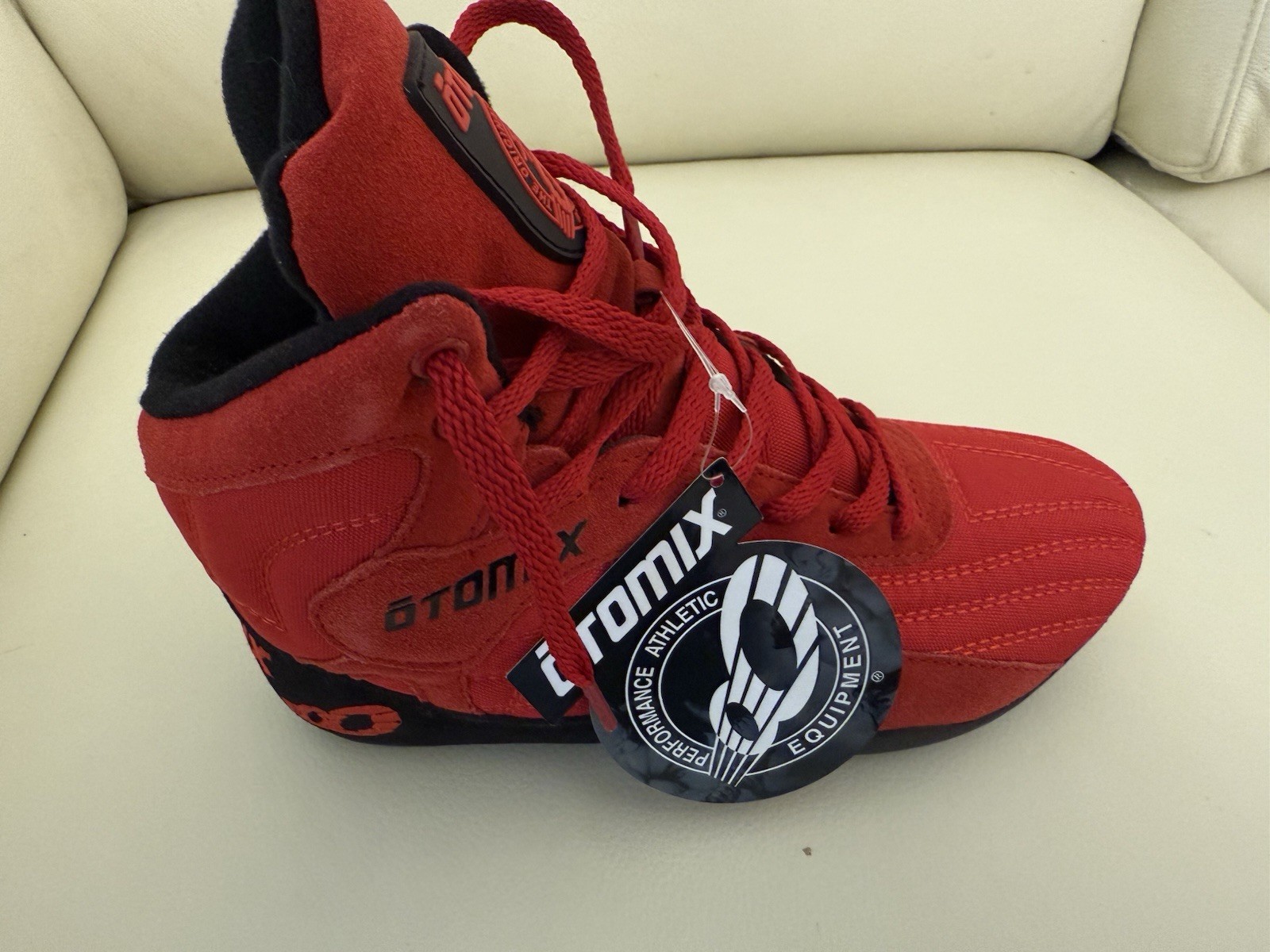 Otomix- Red Stingray Bodybuilding Trainer Shoes