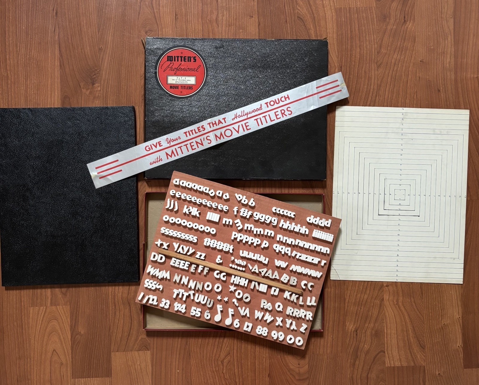 Vintage MITTEN’S Professional Movie Titler 272 Pin-In-Back Letters Original Box