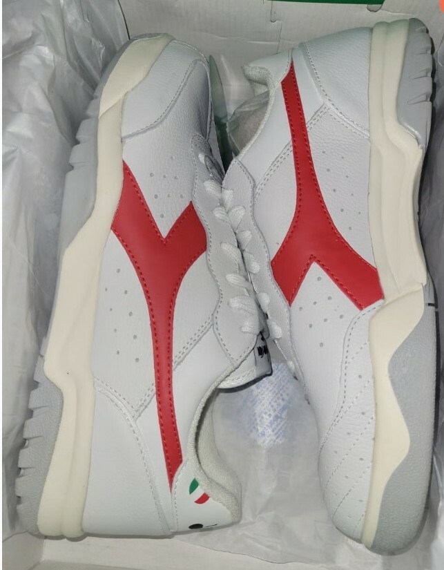 Diadora Maverick H.O.C White Red Leather Retro Men's Shoes.