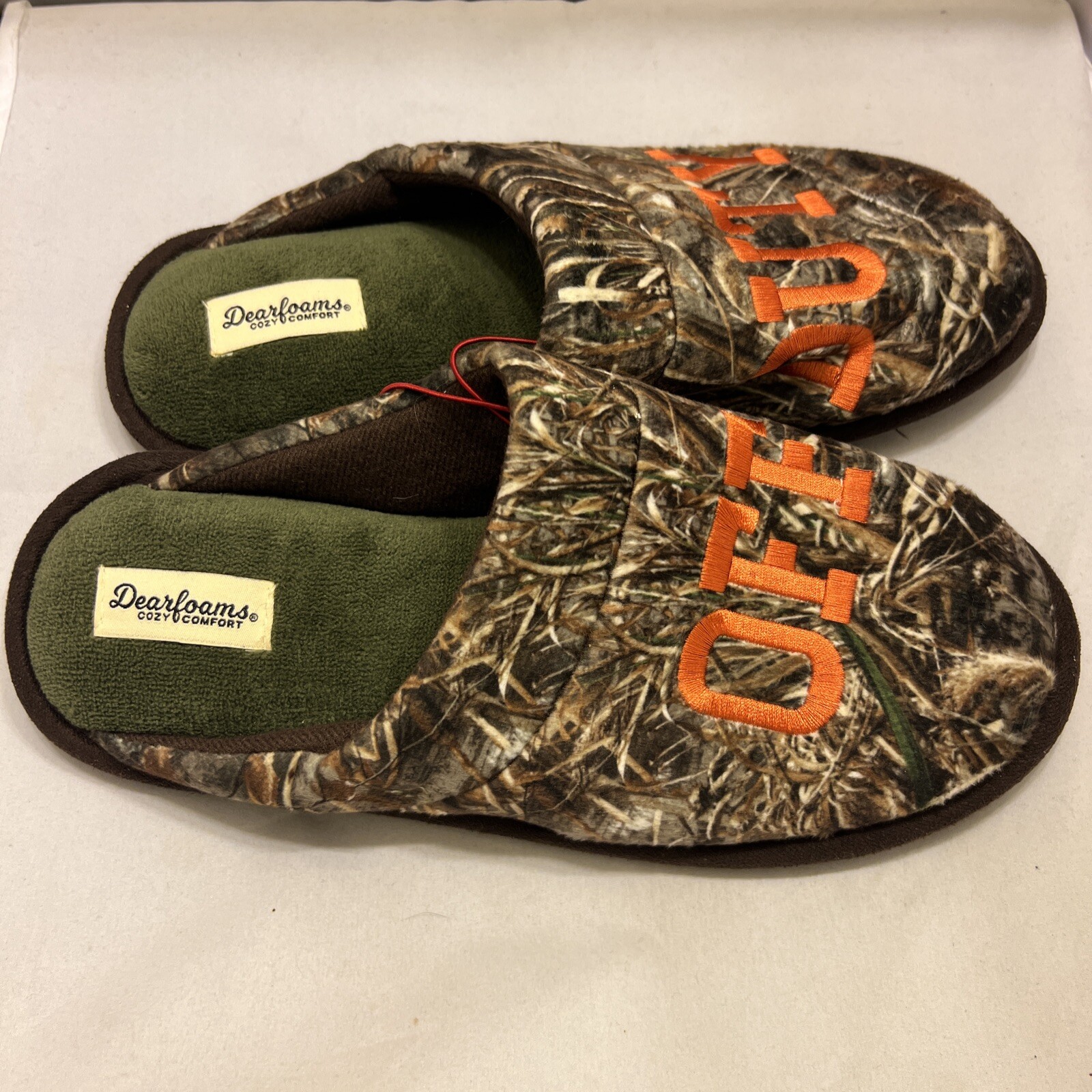 Dearfoam Camo Slippers Men Size 7/8 Memory Foam