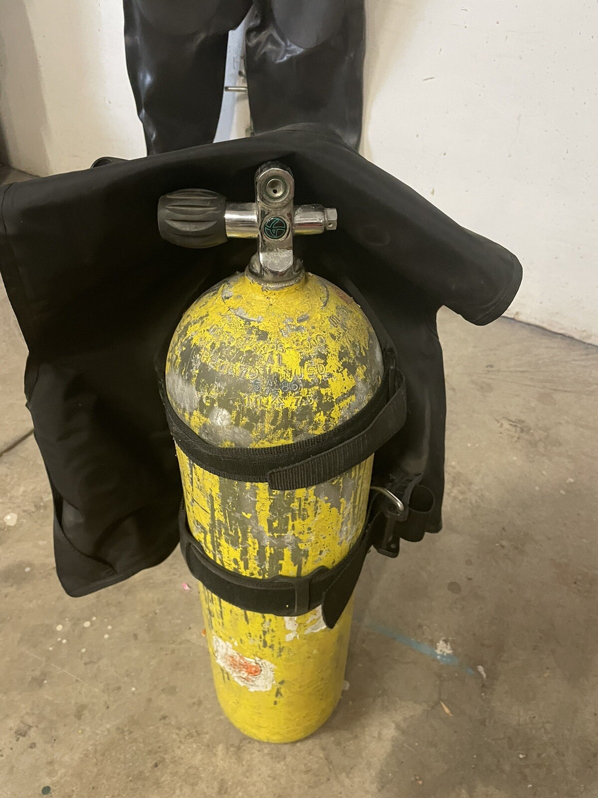 US Divers Aqua Lung Mariner BC