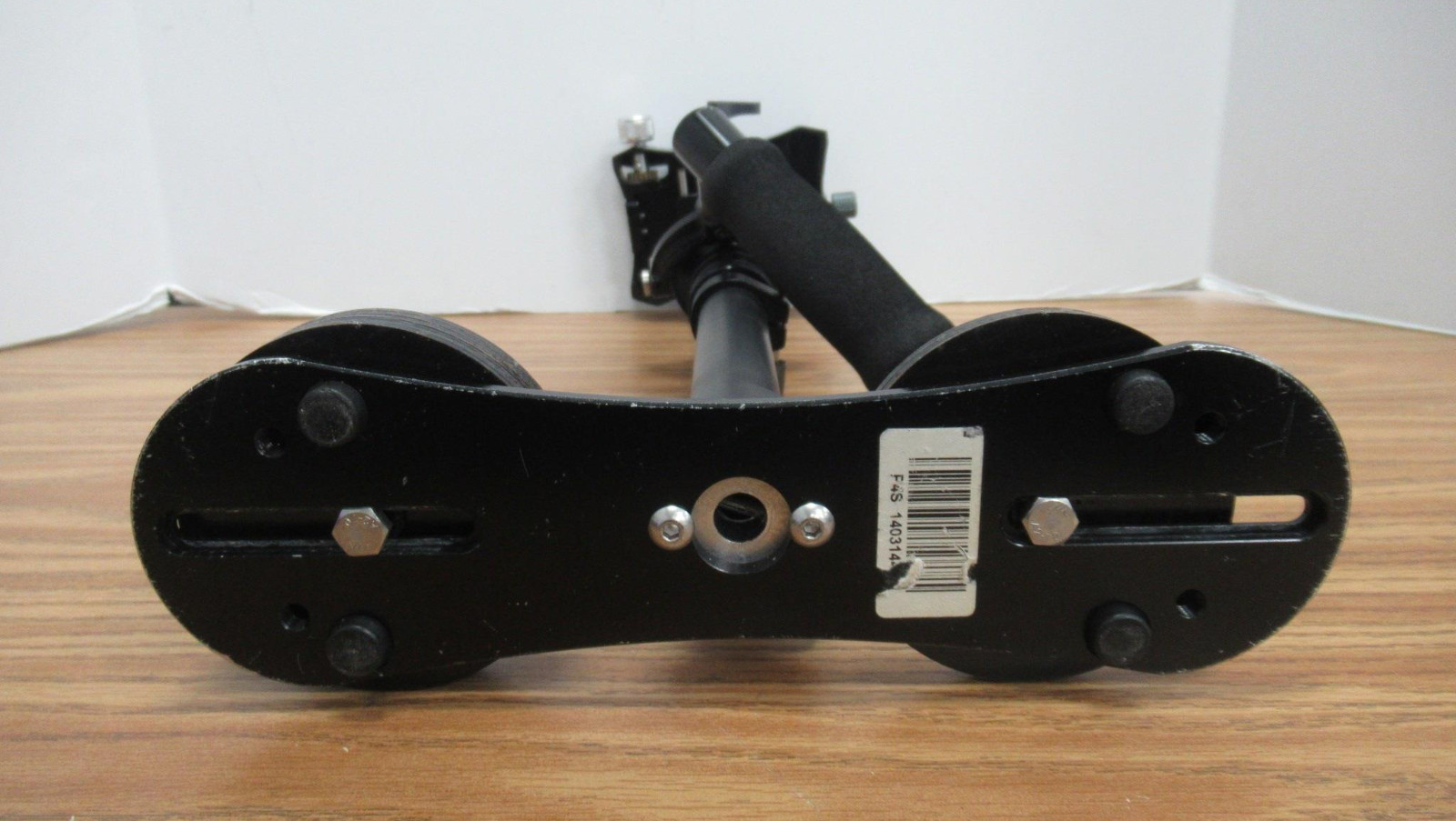 Camera motion stabilizer unit black