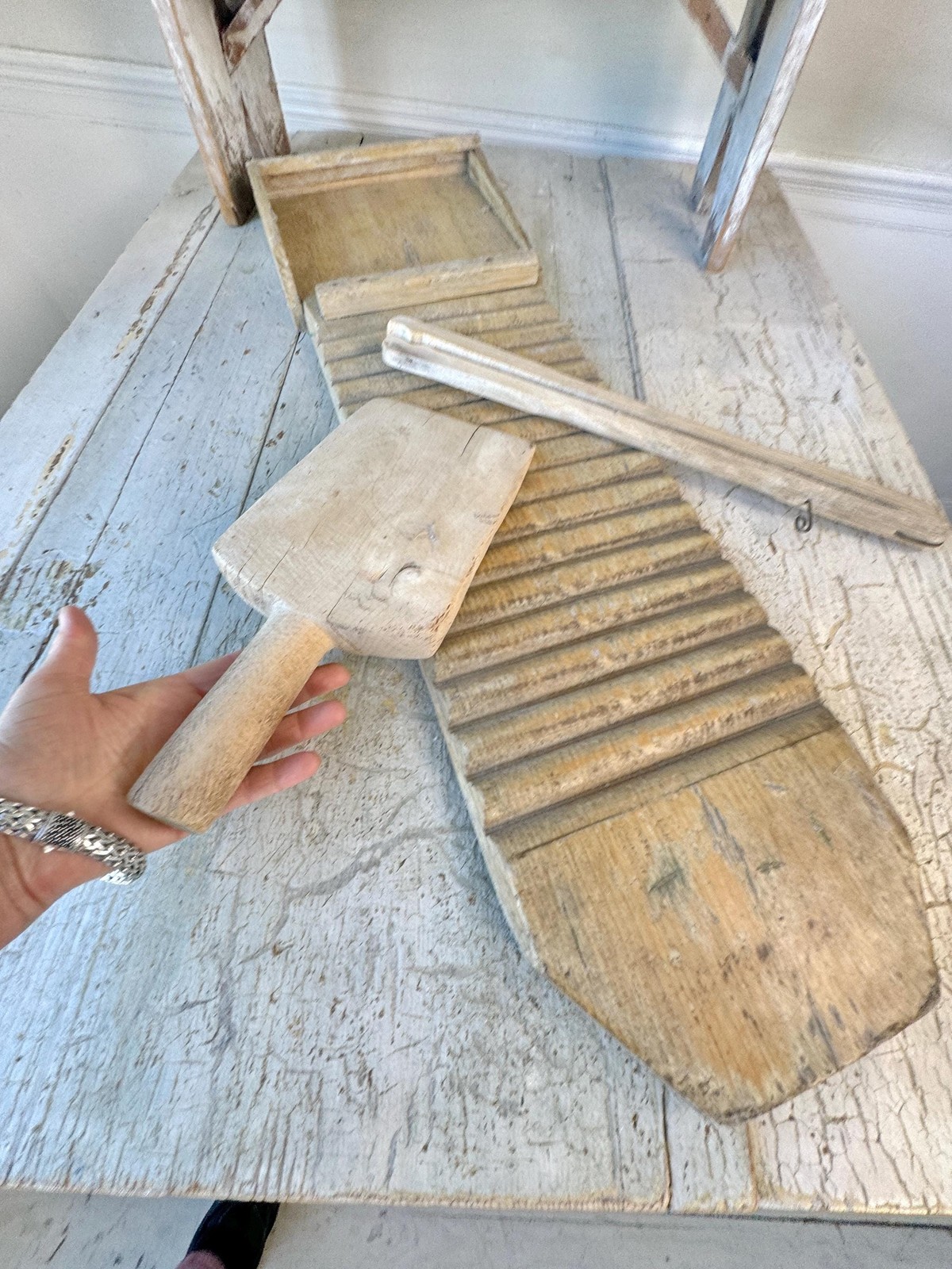 French laundry washboard farmhouse decor rustic antique Farmhouse wooden old bl