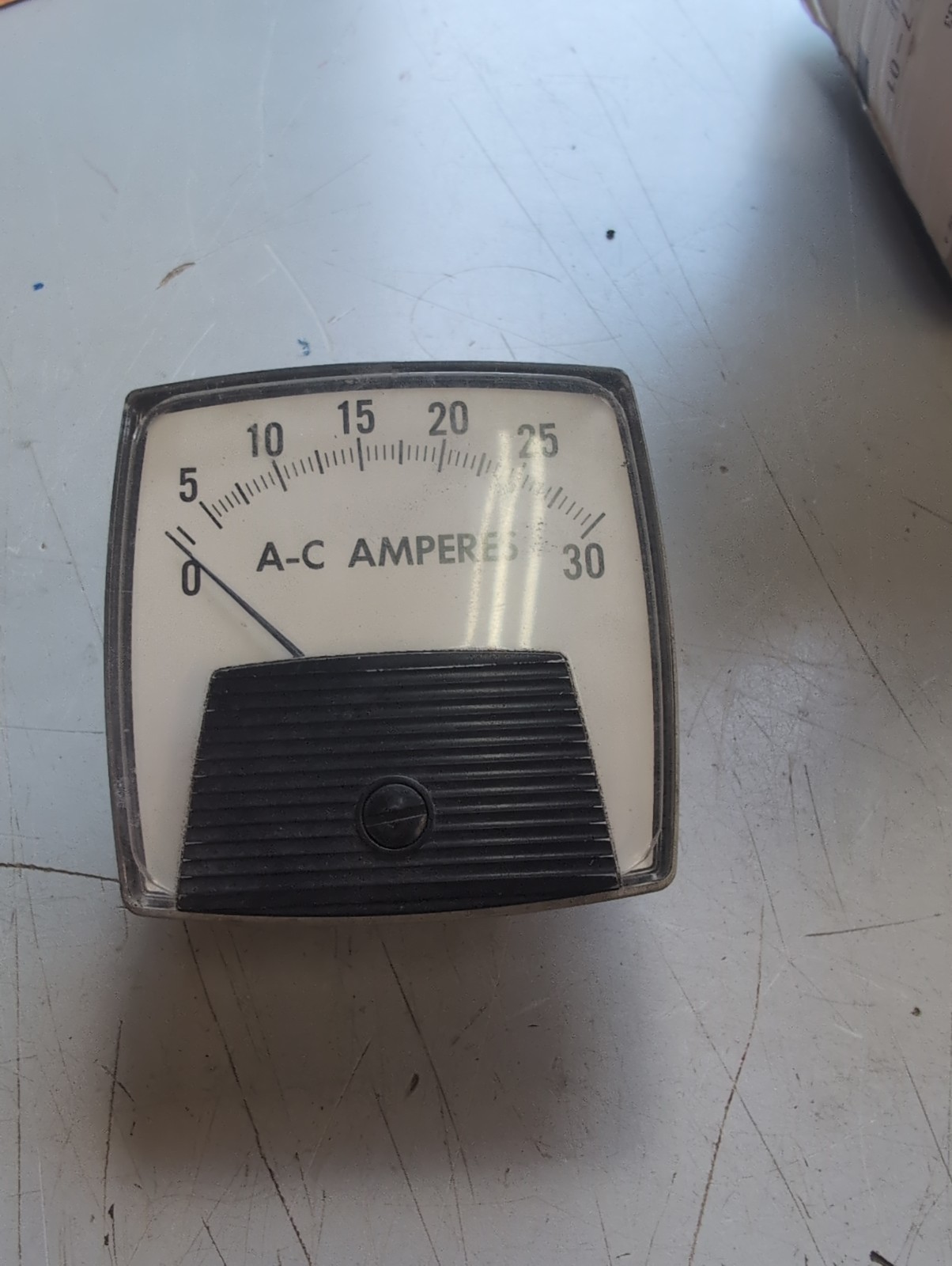 YOKOGAWA AC AMPERES PANEL METER 0-30 AMPS AC New Old Stock Surplus